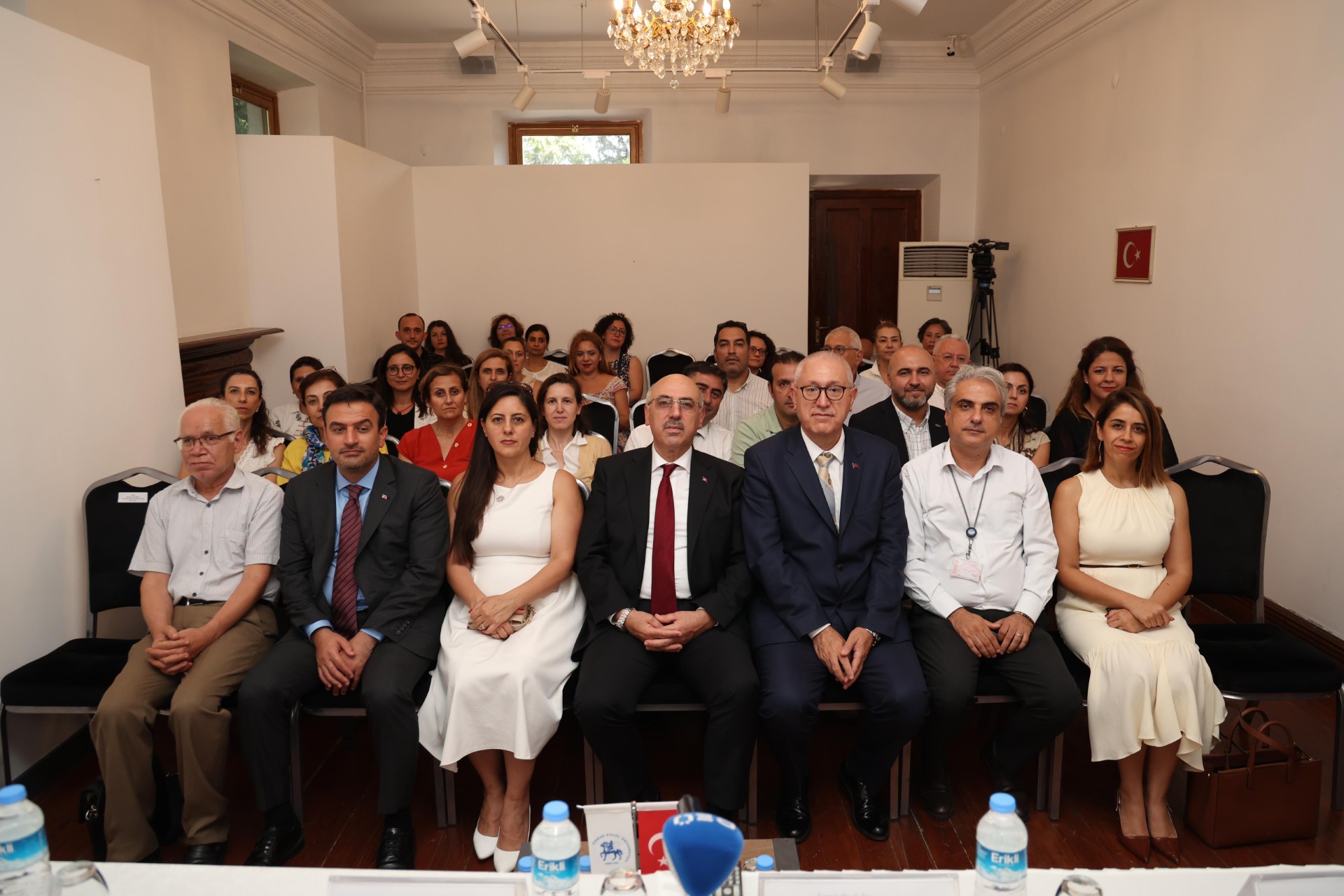 DEÜ'DE 15 TEMMUZ ANMASI: ASLA UNUTMAYACAK, UNUTTURMAYACAĞIZ